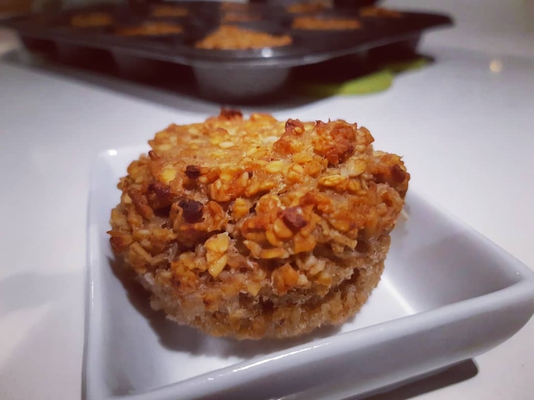 Muffins à la pomme , à la canelle et aux noix de pékan.jpg